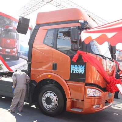 460 CV FAW Jh6p 6X4 Diésel Euro 3 camión tractor con 12m * 2.55m * 4m dimensiones