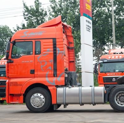 Tractor Sitrak 6X4 certificado ISO con depósito de combustible y dirección asistida hidráulica