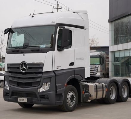 580 caballos de fuerza Mercedes Benz camión pesado diesel camión tractor con diseño de neumáticos sin tubos