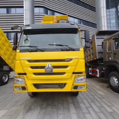 Camión de carga de chasis Sinotruk Camión de descarga usado con dirección hidráulica y capacidad de 30 t
