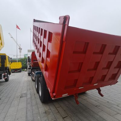 Capacidad de carga 30 t Sinotruck Camión de transporte con dirección hidráulica y 351-450 caballos de fuerza