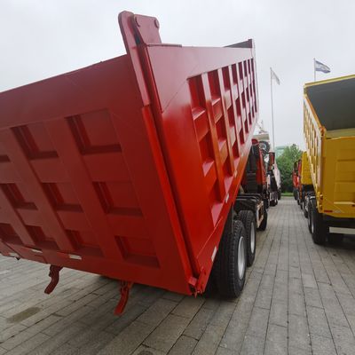 Capacidad de carga de 40 t 6x4 Sinotruck camión industrial con dirección hidráulica
