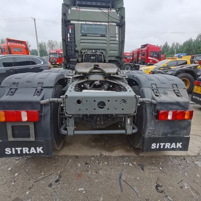 Excelente rendimiento 540HP Motor Shacman Camión de remate con asiento del conductor de suspensión aérea
