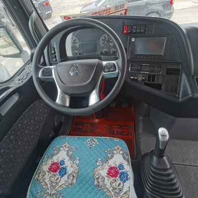 Excelente rendimiento 540HP Motor Shacman Camión de remate con asiento del conductor de suspensión aérea