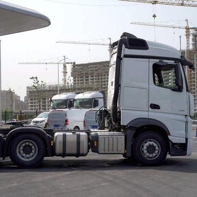 Mercedes Actros camión pesado 510HP 6X4 Tractor modelo 2651 LS con diseño de neumáticos sin tubos