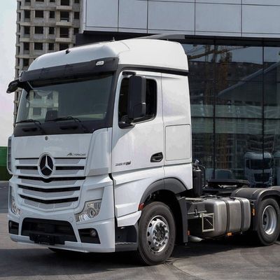 Tractor Mercedes Actros 6X4 con el cumplimiento nacional VI y la norma de emisiones Euro 5