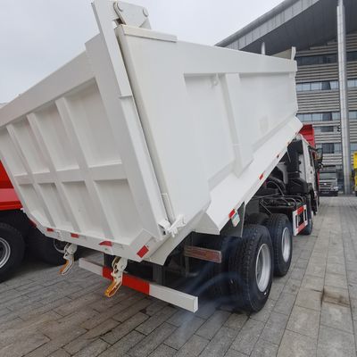 Sinotruk Chasis de capacidad de 30-40 t Vehículo de carga pesada para el transporte industrial