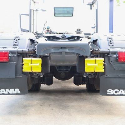 Camión pesado Scania Serie G de 450 CV con conformidad nacional VI y transmisión 6X2r