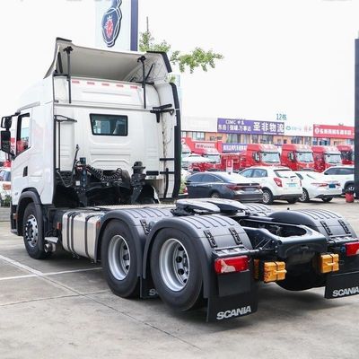 Camión pesado Scania Serie G de 450 CV con conformidad nacional VI y transmisión 6X2r