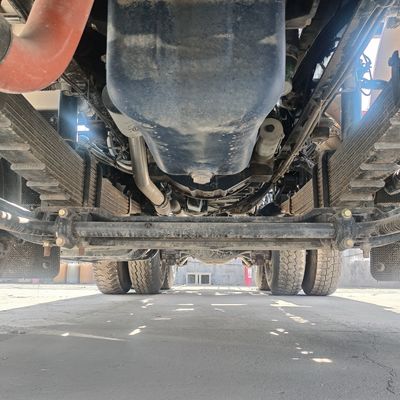 Rueda motriz y neumáticos certificados por el DOT Delon Heavy Duty 6×4 Truck Tractor para transporte