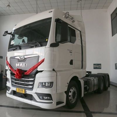 Tractor pesado de 560 CV 6X4 con asiento de suspensión aérea personalización y costo de envío