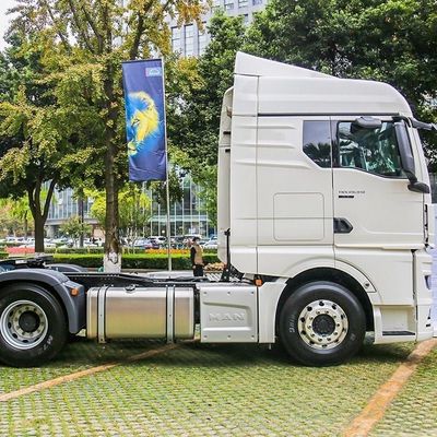 Hombre Usado Camión Pesado Serie Tgx 560 caballos de fuerza 6X4 Sillón de suspensión aérea Tractor