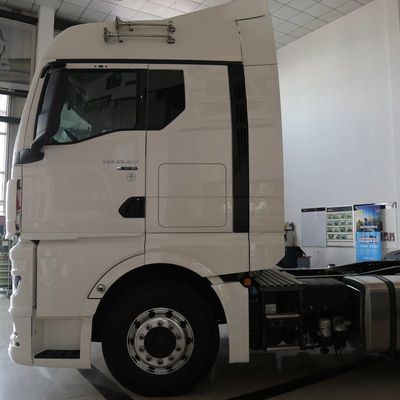 Man prime s Tgx Camión pesado con silla de conducción con suspensión aérea y transmisión 6X4