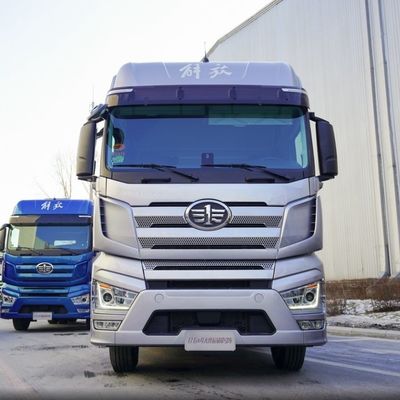 Tractor sinotruck de tanque de combustible de 400L para requisitos de remolque de trabajo pesado personalizados
