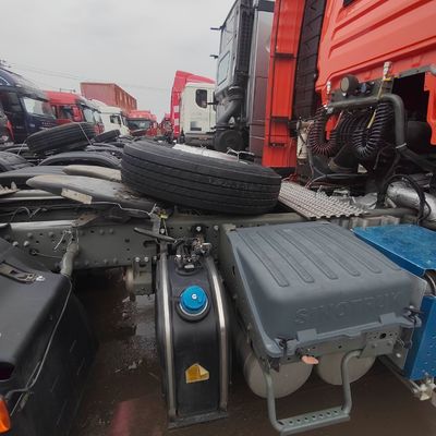 Transmisión manual 6X4 Camión-tractor Sitrak usado para el transporte de mercancías en buen estado