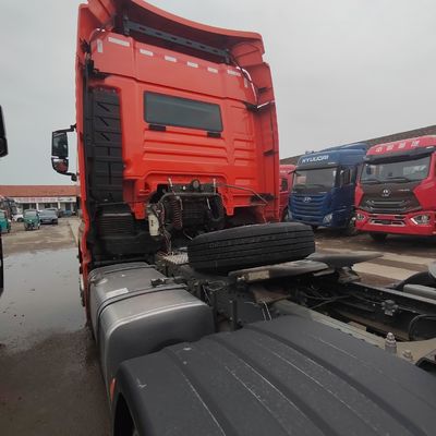 Transporte de mercancías con una capacidad de carga de 31-40 t, camión tractor usado y dirección hidráulica