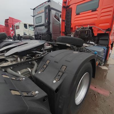 Transporte de mercancías con una capacidad de carga de 31-40 t, camión tractor usado y dirección hidráulica