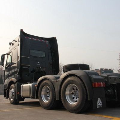 Tanque de combustible de 600L 420HP Tractor 6X4 con ≤5 asientos Camión pesado nacional HOWO Serie A7