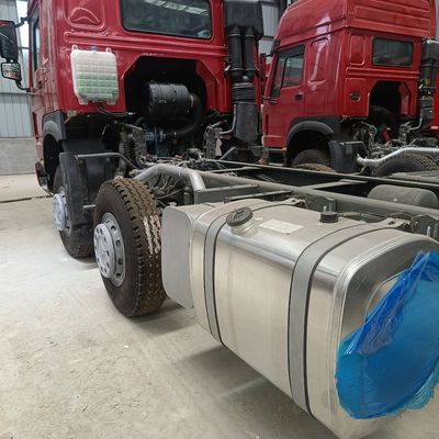 Camión de descarga Sinotruk de alta capacidad con estructura y neumáticos duraderos con certificación ISO