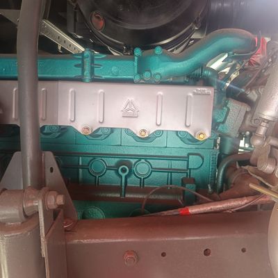 Base de camión con chasis Sinotruk con dirección asistida por potencia avanzada y motor de 351-450 CV