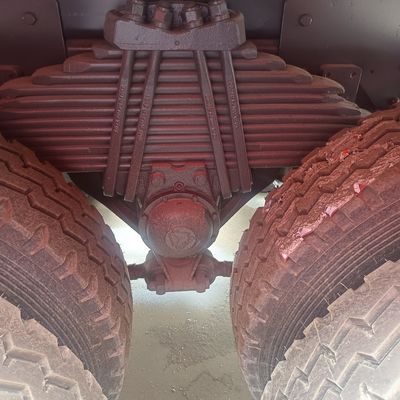 Base de camión con chasis Sinotruk con dirección asistida por potencia avanzada y motor de 351-450 CV