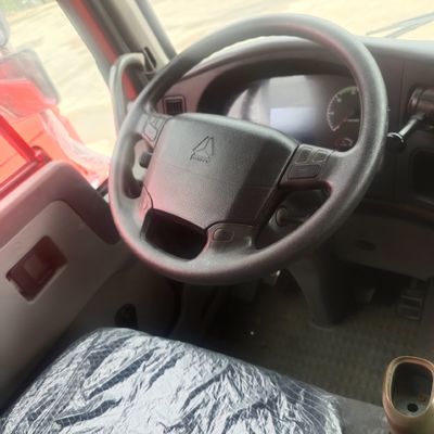 Chasis Sinotruk Equipado con un camión robusto con sistema de dirección de asistencia eléctrica