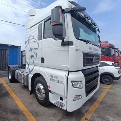 ZZ4257N3247E1H 540HP Mercado de camiones de segunda mano para remolque de vehículos pesados 1000L Tanque de combustible