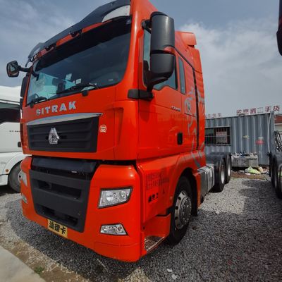 Semi-remolque de remolque Sinotruck Camión tractor con asiento de suspensión aérea y 6 meses