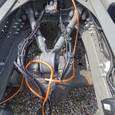 Semi-remolque de remolque Sinotruck Camión tractor con asiento de suspensión aérea y 6 meses