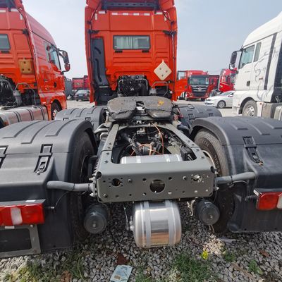 Tipo de transmisión manual para camiones tractores HOWO de soluciones de transporte de carga pesada