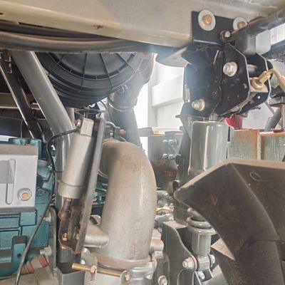 6×4 HOWO Diesel 371HP camión de descarga pesado de 10 ruedas Vehículo de transporte manual para ≤5 asientos