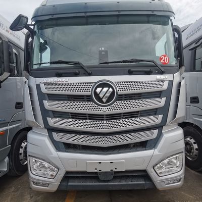 Vehículo de remolque con motor de 400 CV y suspensión neumática personalizada a sus especificaciones