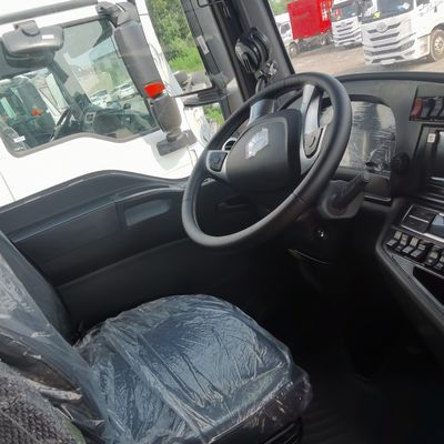Solicitud personalizada Sitrak 4X2 480 camión de remolque con tanque de combustible de 600L y personalización