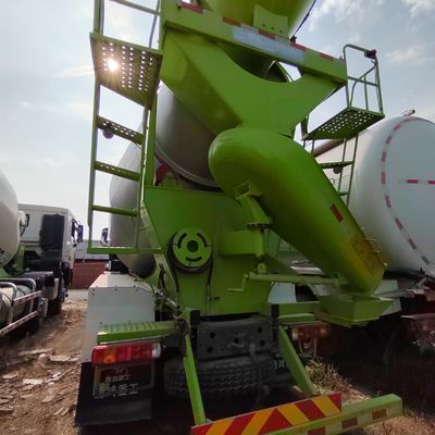 Sinotruck HOWO 371HP de 15 a 20 metros cúbicos para mezcladores de hormigón de ≤5 asientos y 6 meses