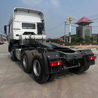 Sinotruk HOWO380 6X4 Camión con remache de 30 t para carga pesada y dirección hidráulica