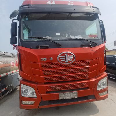 Faw Jiefang JH6P 460HP Euro 5 Manual Tractor de liberación de 12 velocidades para el transporte de mercancías