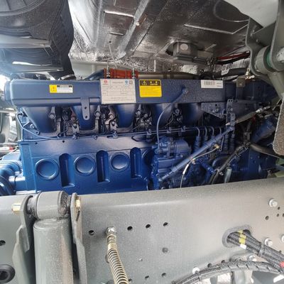 Vehículo sinóptico de carga pesada para remolque de semirremolque Rueda motriz 4 × 2 Tanque de combustible de 1000L