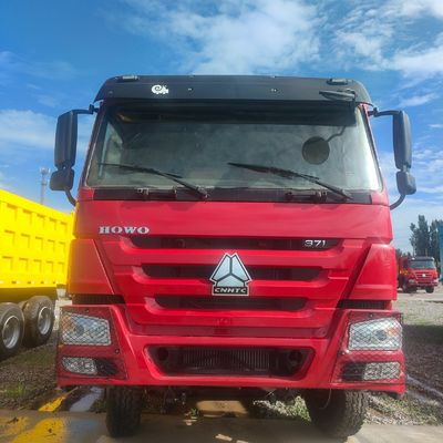 Material de la caja de carga de acero al carbono de los Estados Unidos Sinotruk Hovo 6X4 camión de descarga industrial pesado