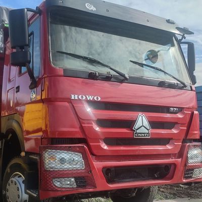 Capacidad de carga de 40 t 8 × 4 Sinotruck Tipper para el transporte duradero en 2024 DOT Certificado