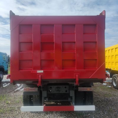 Camión de transporte duradero Hovo 6X4 LHD con 6 meses de servicio postventa y 371 caballos de fuerza