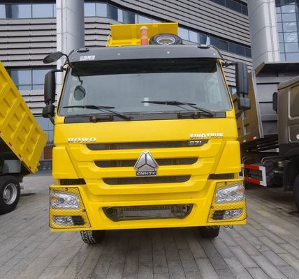 Camión articulado de 600L con depósito de combustible y silla de suspensión aérea