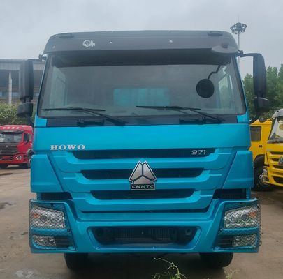 Recientemente utilizado HOWO 371HP camión de transporte para necesidades de remolque de tractores agrícolas hecho