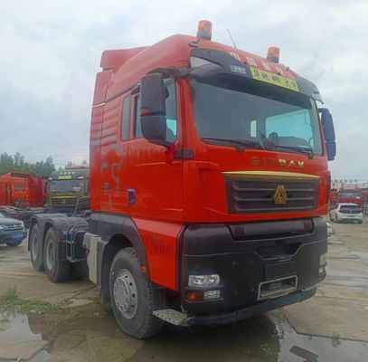 Camión tractor agrícola Sinotruk con dirección hidráulica y neumáticos ZZ4257N3247E1H