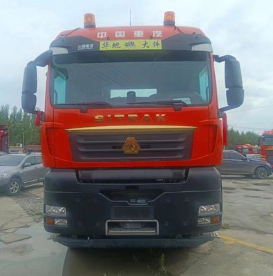 Camión de maquinaria agrícola 6×4 con chasis Sinotruk y sistema de dirección hidráulica