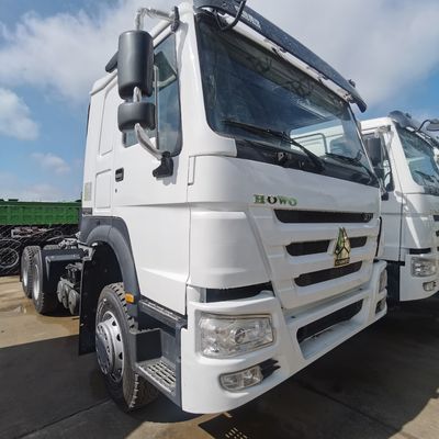 Dirección hidráulica y tanque de combustible de 600L La combinación perfecta para HOWO Tractor Trailer