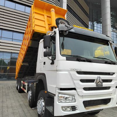 Euro2 Sinotruk HOWO 375HP 8*4 camión de descarga estilo de elevación frontal con &gt; 8L de capacidad del motor