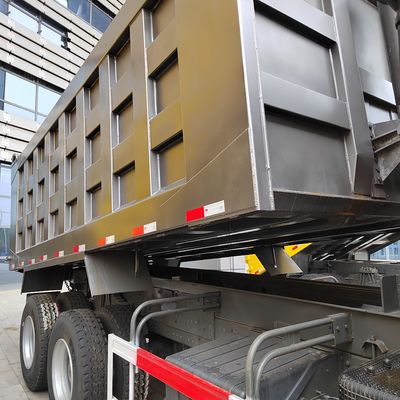 30 días de garantía de devolución Sinotruk N7 6X4 camión descargador de agua con motor diesel