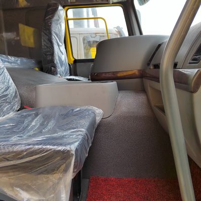 30 días de garantía de devolución Sinotruk N7 6X4 camión descargador de agua con motor diesel