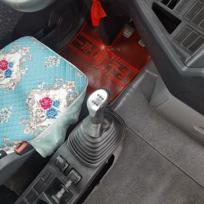 Camión con remolque con motor de 480 CV y configuración de sinotruck 6X4 con motor diésel