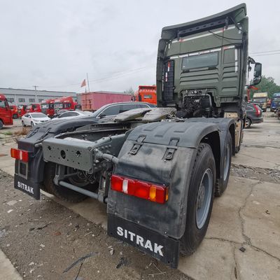 Camión de depósito de combustible de 600L con asiento de suspensión aérea y alta capacidad de carga